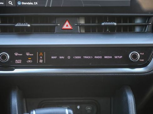 Certified 2023 Kia Sportage EX image 14