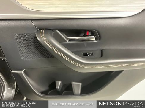 Certified 2025 MAZDA CX-90 Plug-In Hybrid w/ Preferred AWD/4WD image 23