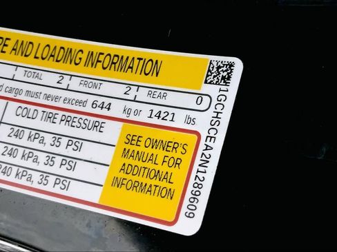 Used 2022 Chevrolet Colorado LT w/ Fleet Safety Package image 36