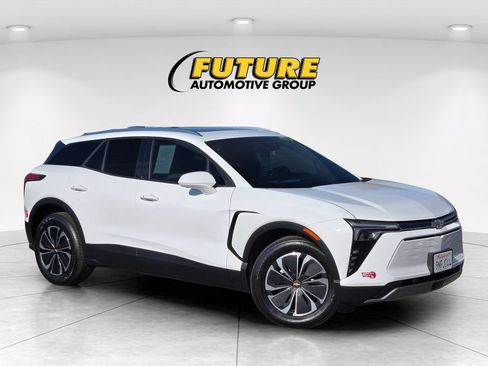 Used 2024 Chevrolet Blazer EV LT AWD/4WD image 1