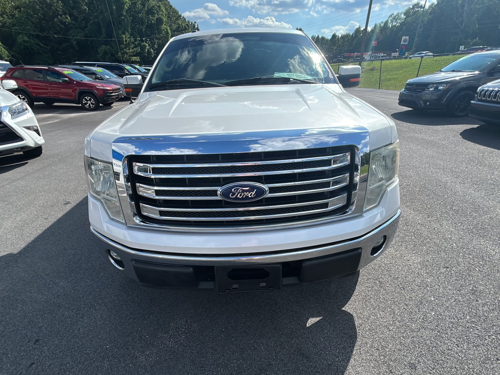 Used 2014 Ford F150 Lariat w/ Equipment Group 501A Mid RWD image 8