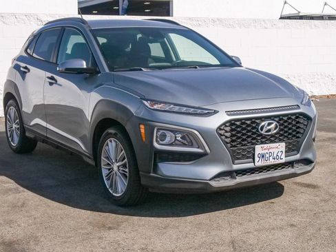 Used 2021 Hyundai Kona SEL FWD image 3