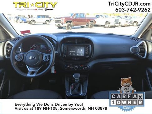 Used 2021 Kia Soul LX image 18