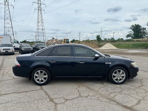 Used 2008 Ford Taurus Limited FWD image 7