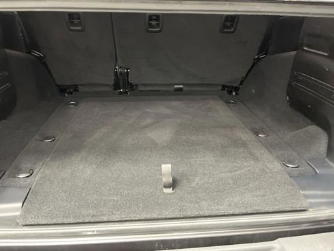 Used 2022 Jeep Wrangler Unlimited Sport image 12