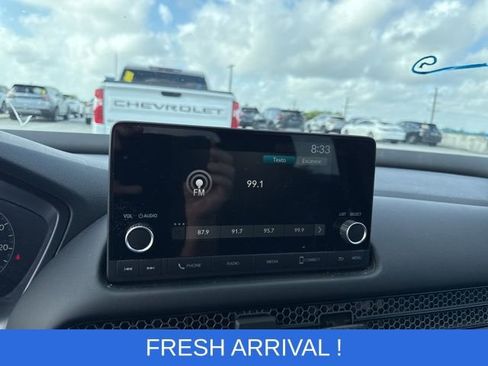 Used 2025 Honda HR-V Sport image 5