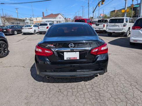 Used 2017 Nissan Altima 2.5 S w/ Power Driver Seat Package image 7