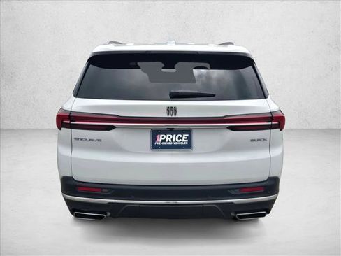 Used 2026 Buick Enclave Preferred FWD image 6