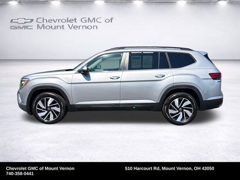 Used 2026 Volkswagen Atlas SE AWD/4WD image 2