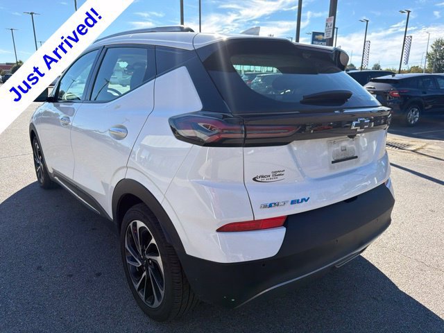Used 2023 Chevrolet Bolt EUV Premier FWD image 5