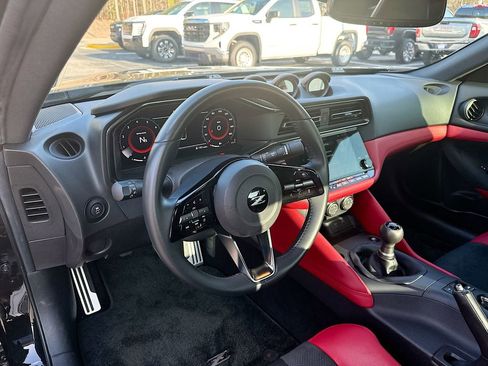 Used 2023 Nissan Z Performance w/ Floor Mat Package (L93) image 8