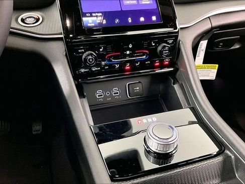 New 2026 Jeep Grand Cherokee Laredo X image 7