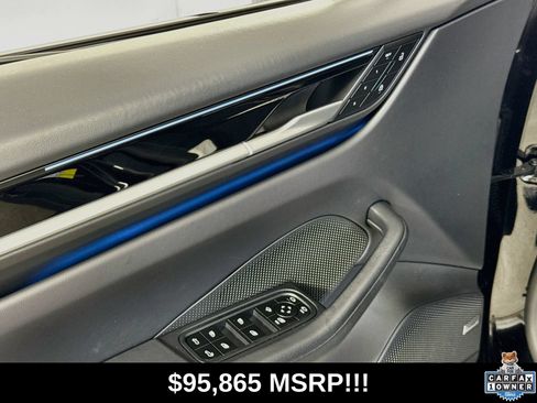 Used 2025 Porsche Macan 4S Electric AWD/4WD image 16