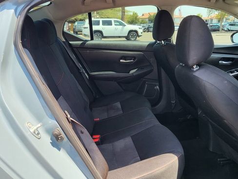 Used 2024 Nissan Sentra SR FWD image 22