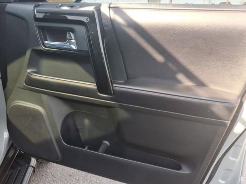 Used 2017 Toyota 4Runner TRD Pro image 11
