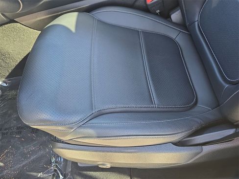 Used 2024 Mercedes-Benz GLC 300 GLC 300 image 31