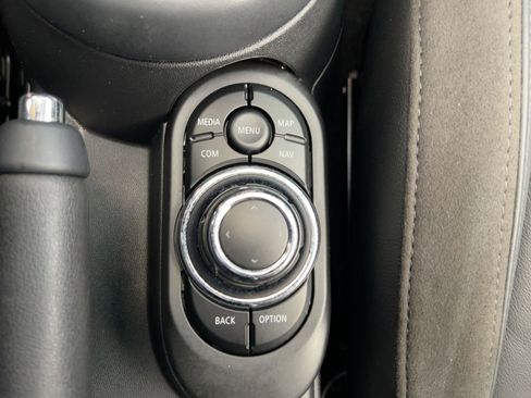 Certified 2023 MINI Cooper S image 16