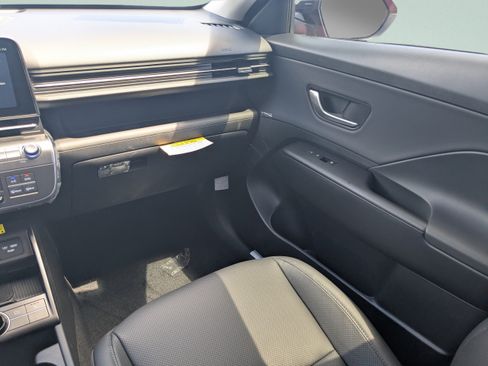 New 2026 Hyundai Kona SEL Premium FWD image 17