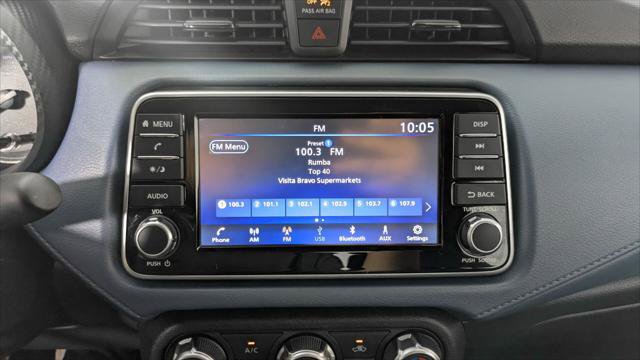 Used 2025 Nissan Versa SV w/ Trunk Package FWD image 30
