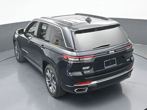 Used 2024 Jeep Grand Cherokee Overland w/ Luxury Tech Group IV image 57