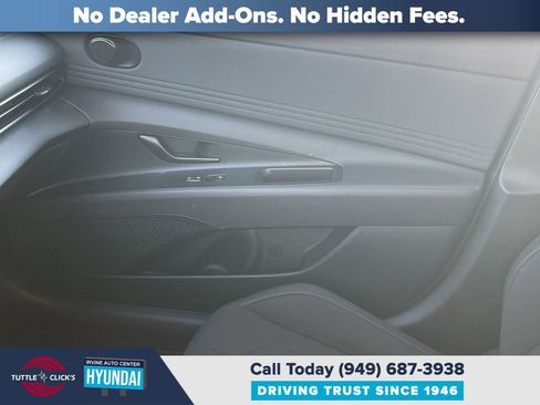 Certified 2025 Hyundai Elantra Sport image 21