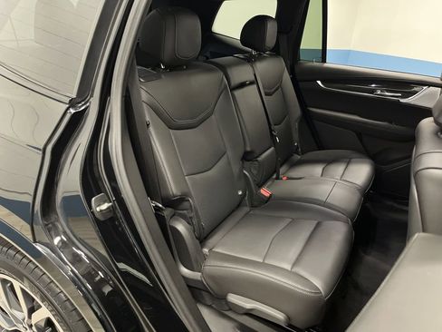 Used 2023 Cadillac XT6 Sport image 37