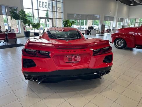 Used 2024 Chevrolet Corvette Stingray Preferred Cpe w/ Z51 Performance Package RWD image 6