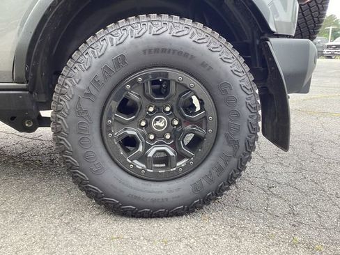 Used 2023 Ford Bronco Wildtrak AWD/4WD image 2