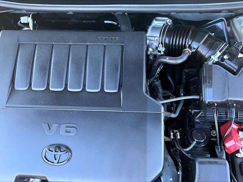 Used 2017 Toyota Avalon XLE w/ All Weather Liner Package FWD image 32