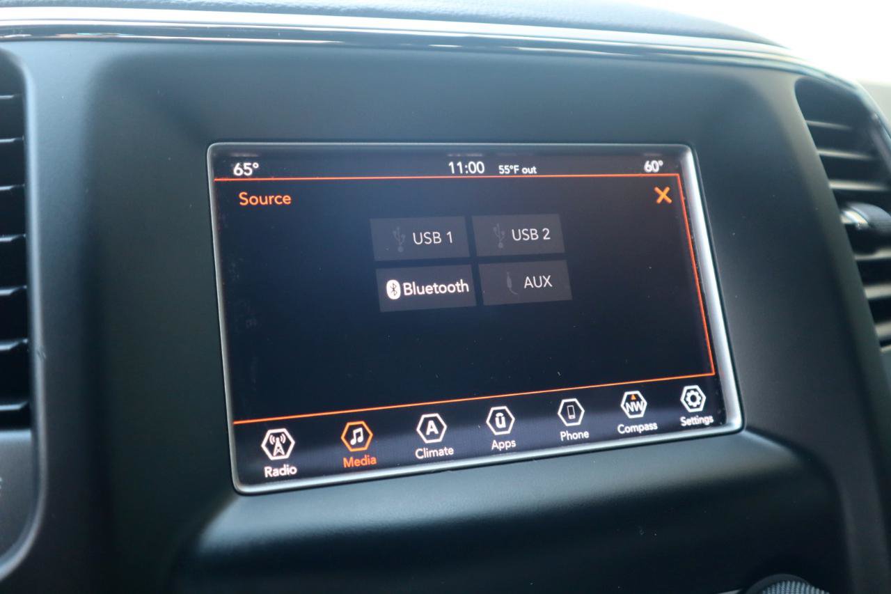 Used 2018 Jeep Grand Cherokee Laredo AWD/4WD image 66