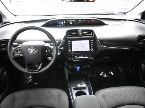 Used 2022 Toyota Prius LE FWD image 16
