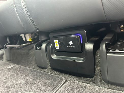 Used 2024 Hyundai Ioniq 5 Limited RWD image 51