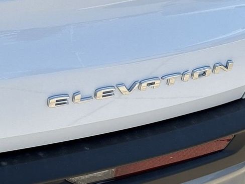 New 2026 GMC Acadia Elevation image 30