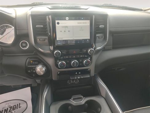 Used 2024 RAM 1500 Laramie image 11