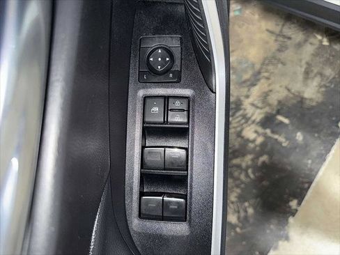 Certified 2022 Toyota RAV4 XLE image 28