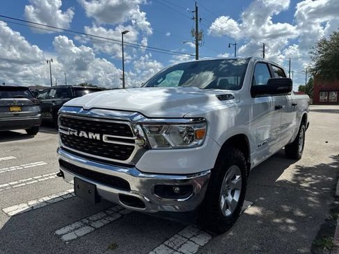 Used 2023 RAM 1500 Big Horn AWD/4WD image 4