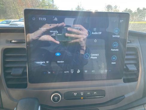 Certified 2022 Ford Transit 350 XLT image 33