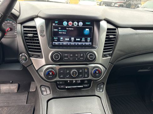 Used 2020 Chevrolet Suburban Premier w/ RST 6.2L Performance Edition image 15