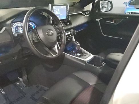 Used 2022 Toyota RAV4 XSE AWD/4WD image 21