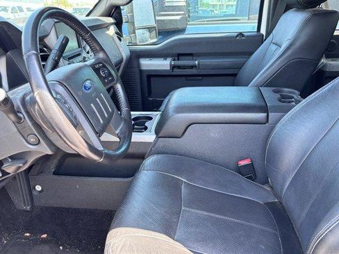 Used 2015 Ford F250 Lariat w/ Lariat Ultimate Package AWD/4WD image 8