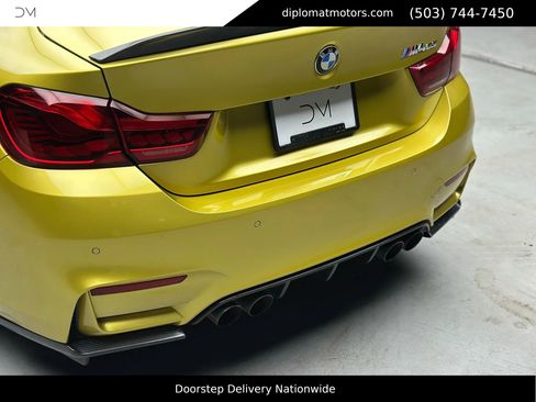 Used 2019 BMW M4 CS image 15