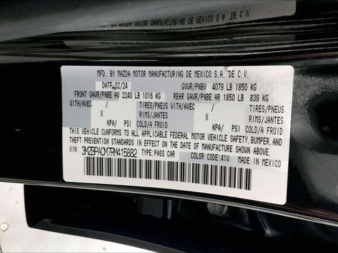 Used 2024 MAZDA MAZDA3 s FWD image 31