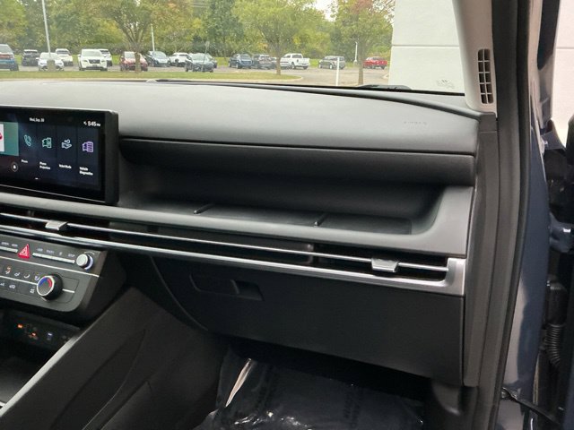 Certified 2025 Hyundai Tucson SE FWD image 41