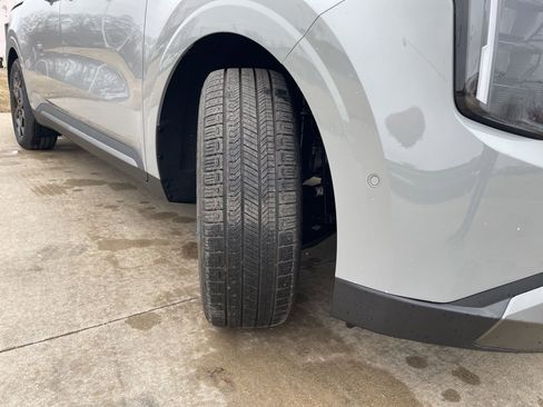 New 2026 Kia Carnival SX image 18