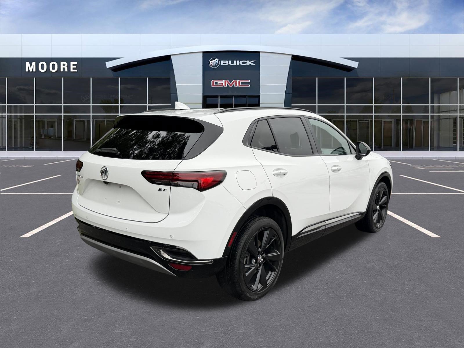 Used 2022 Buick Envision Essence w/ Technology Package I FWD image 3