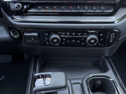 New 2026 Chevrolet Silverado 1500 ZR2 AWD/4WD image 15