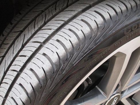 Used 2017 Audi A3 2.0T Premium w/ Convenience Package image 28