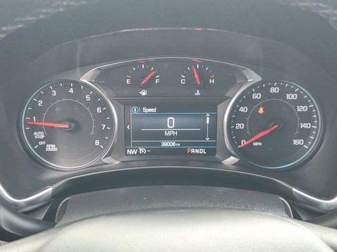 Used 2024 Chevrolet Equinox LT FWD image 12
