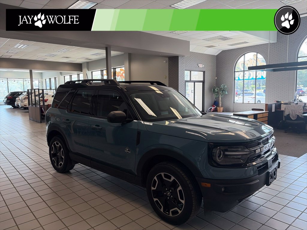 Used 2023 Ford Bronco Sport Outer Banks w/ Tech Package AWD/4WD image 6