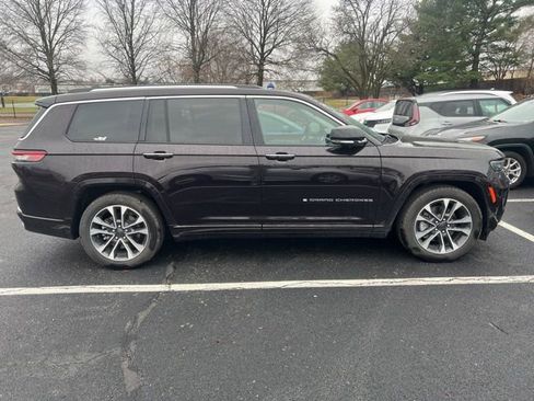 Used 2022 Jeep Grand Cherokee L Overland w/ Advanced Protech Group III image 4